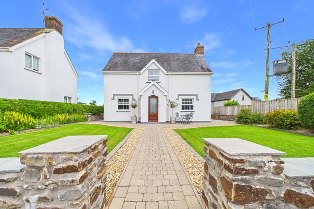Caerau Villa, Reynalton, Kilgetty photo 2