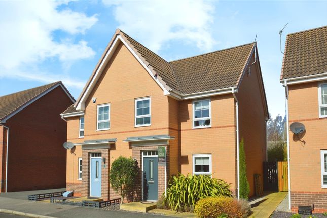 Thumbnail Semi-detached house for sale in Boundary Way, Hull