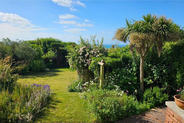 20. Garden View.Jpg