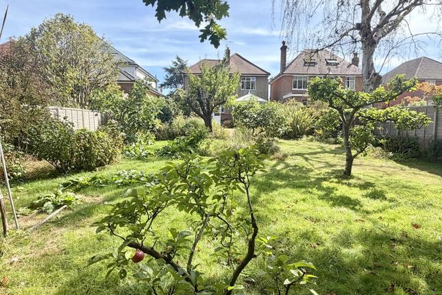 32, Twemlow Avenue, Poole photo 2