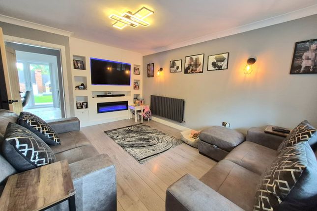 21, West Park Close, Skelmersdale photo 2