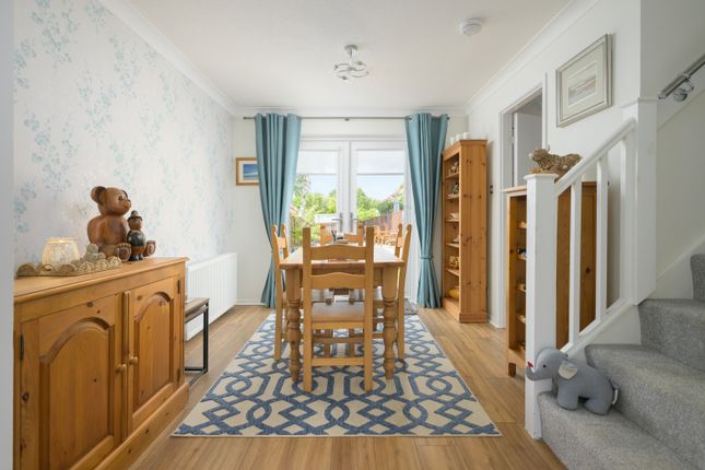4, South Larch Road, Dunfermline photo 4