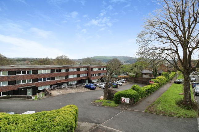 Flat for sale in Eleanor Close, Lewes, East Sussex