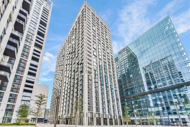 Thumbnail Flat for sale in Eight Casson Square, Southbank Place, South Bank