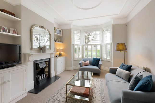 Terraced house for sale in Tantallon Road, London SW12