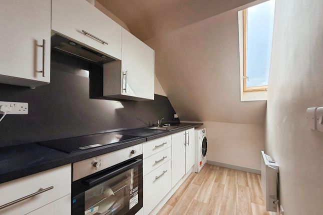 2-bed flat on Flat 4, 8-10, Hotel Street, Coalville, £800/mo