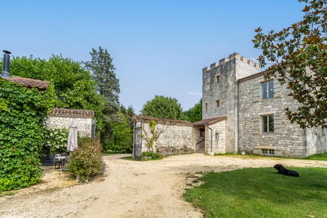 Thumbnail Property for sale in Penne D'agenais, Aquitaine, 47140, France