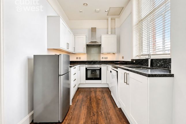Flat 4, 51b, Ship Street, Brighton photo 3
