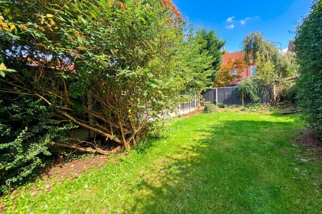 3, Abbotsford Grove, Altrincham photo 4