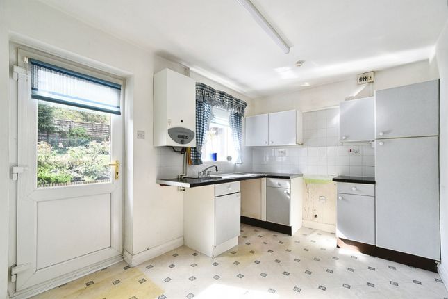 10, Station Road, Calne photo 5