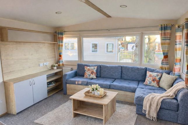 Carlton Meres Holiday Park, Saxmundham photo 2