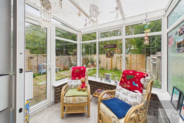 11, Gleneagles Close, Bexhill-On-Sea photo 4