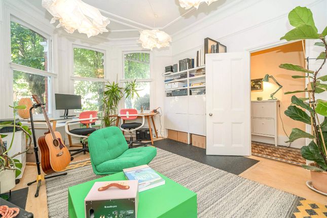 12, Linzee Road, London photo 4