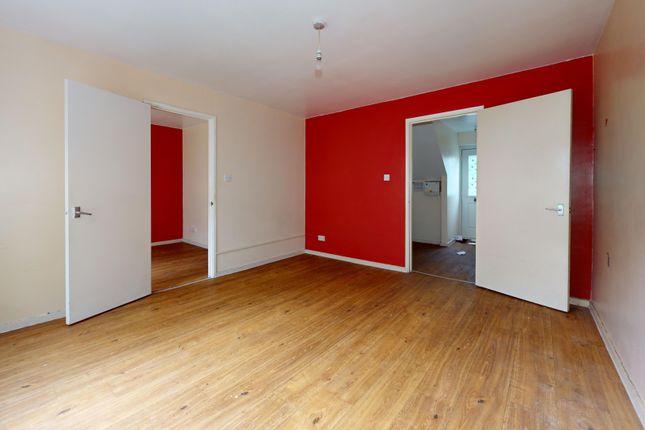 31 Ivatt Way, London photo 4