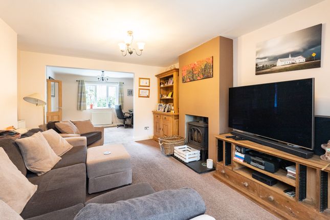 19, Nower Road, Dorking photo 3