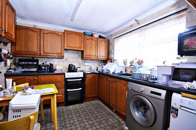 75, Queenborough Road, Sheerness photo 4