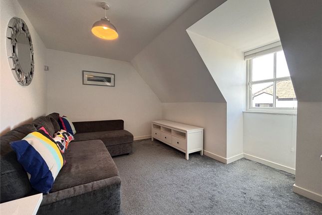 Flat 6, St. Nicholas Court,, Warren Street, Pembrokeshire photo 2