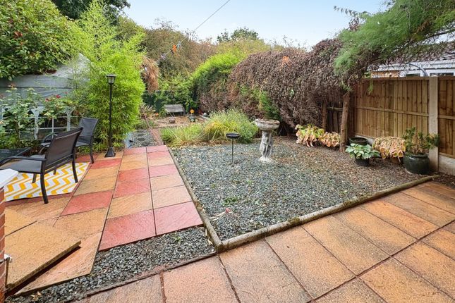 47, Moorland View, Rotherham photo 3