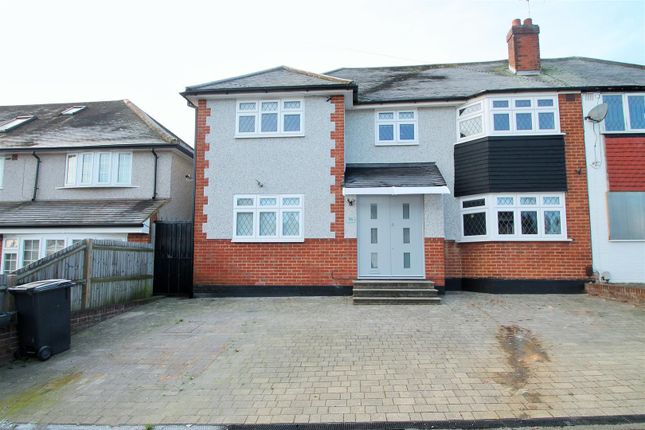 Thumbnail Semi-detached house to rent in Oak Lodge Avenue, Chigwell