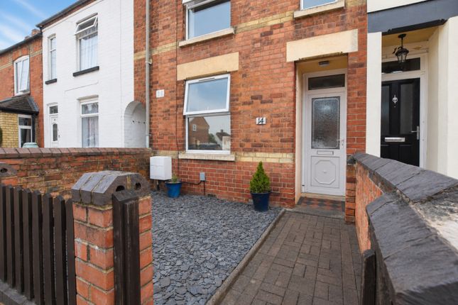 14, Allen Road, Wellingborough photo 2