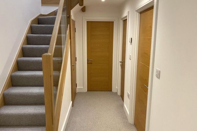 14, Ashlyns Road, Hertfordshire photo 4
