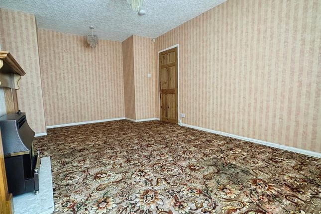 5, Turnberry Drive, Abergele photo 4
