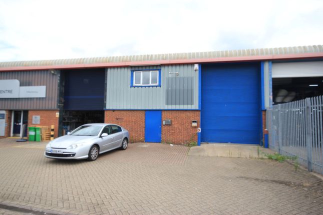 Thumbnail Warehouse to let in Maritime Close, Medway City Estate, Rochester