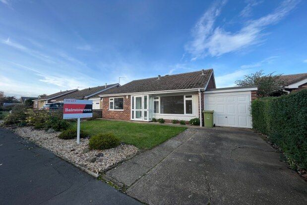 Thumbnail Bungalow to rent in Greenfields, Lincoln
