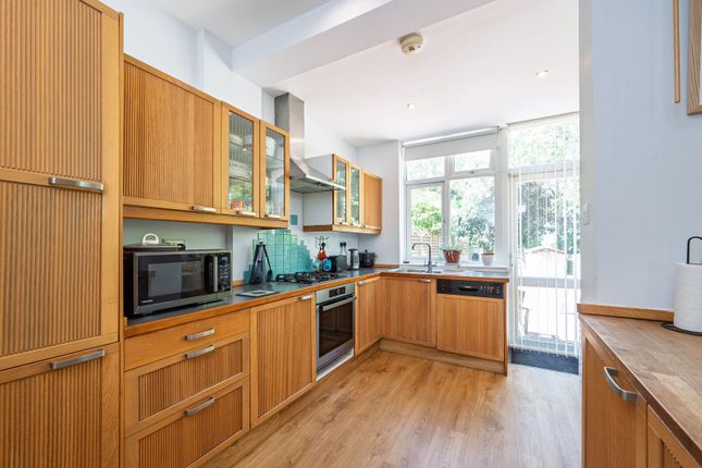 Sunny Gardens Road, Hendon photo 4