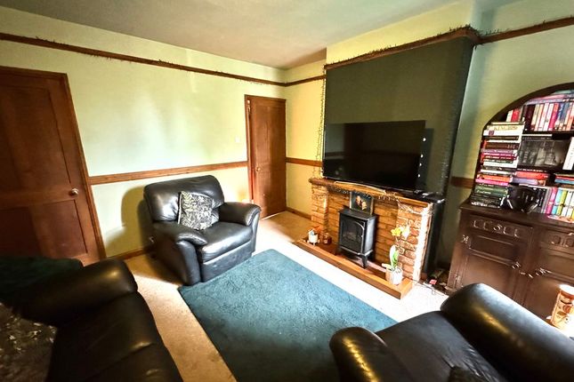 17, Gun Hill, Coventry photo 3