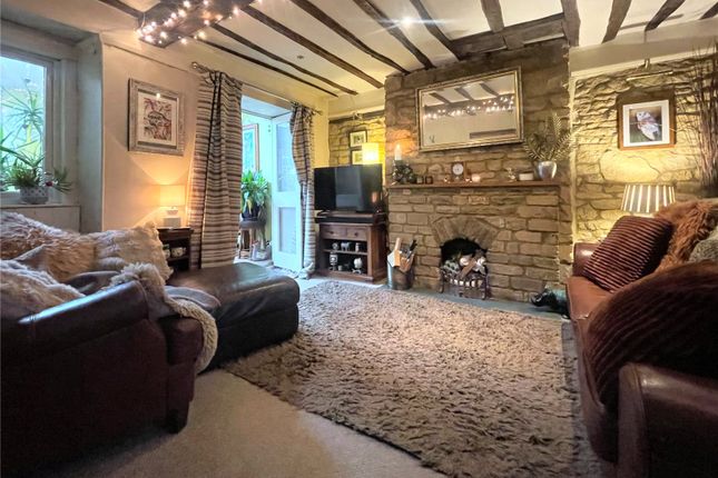18, Gloucester Road, Cirencester photo 2