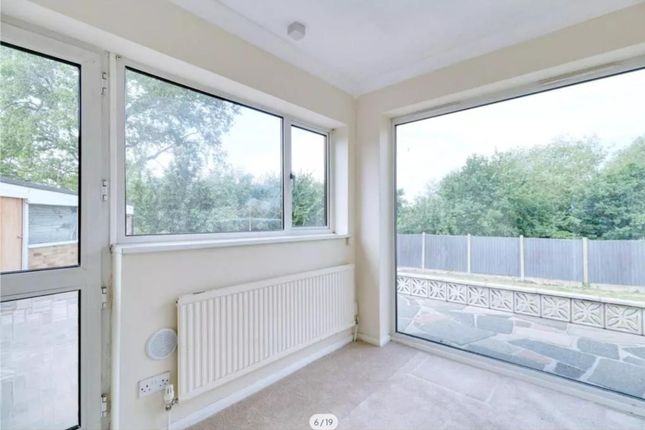 13, Palmerston Road, Rainham photo 4