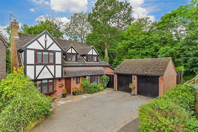 Thumbnail Detached house for sale in York Close, Southwater, Horsham, West Sussex