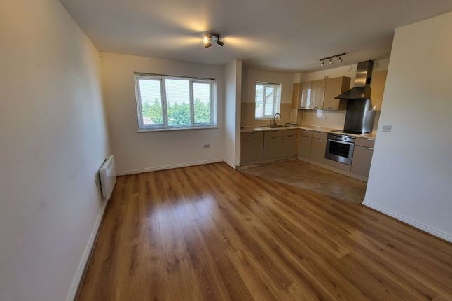 68 Kiln Way, Dunstable photo 4