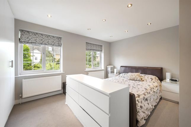 8 Cumberland Close,16.Jpg