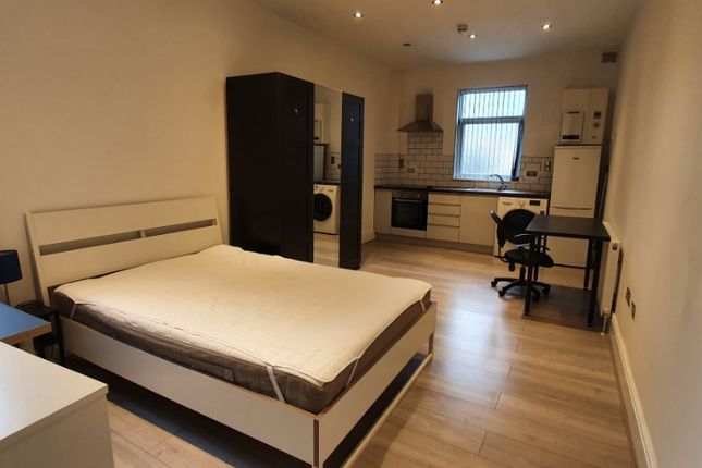 Studio to rent in Albany Road, Earlsdon, Coventry