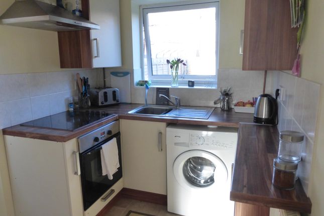25, LEICESTER photo 3