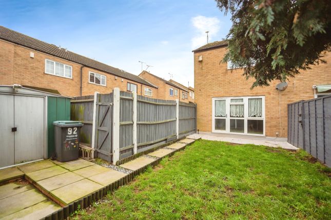 End terrace house for sale in Thistledown, Gravesend