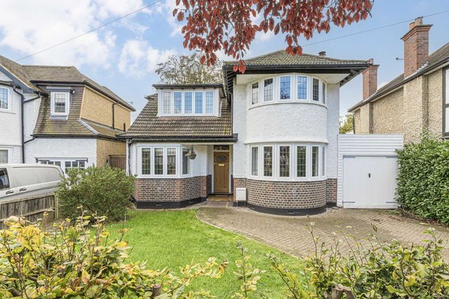 Property for sale in Garrick Close, Hersham, Walton-On-Thames