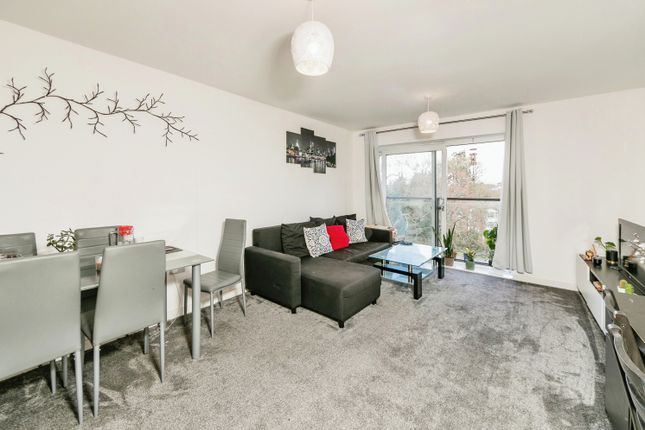 Flat for sale in 36 Southcote Lane, Reading