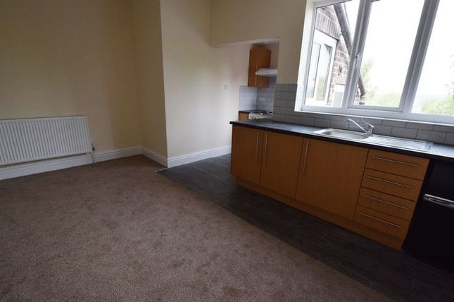 Flat 5 Wharncliffe House,,, 89 High Street, Rotherham photo 3