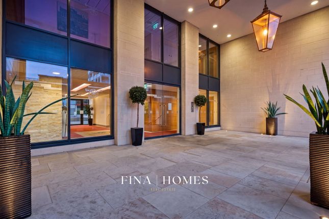 Warehouse Court,Flat 206, Major Draper Street, London photo 4