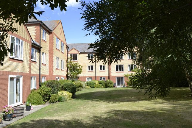 Flat for sale in Exeter Drive, Colchester