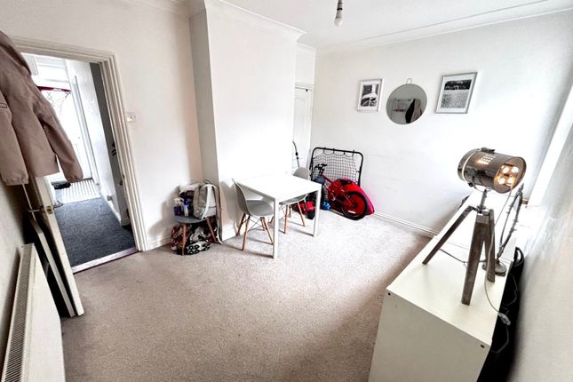 14, Croft Road, Portsmouth photo 4