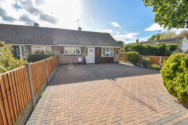 1-bed bungalow on 14, Stocks Lane, Brentwood, £385,000