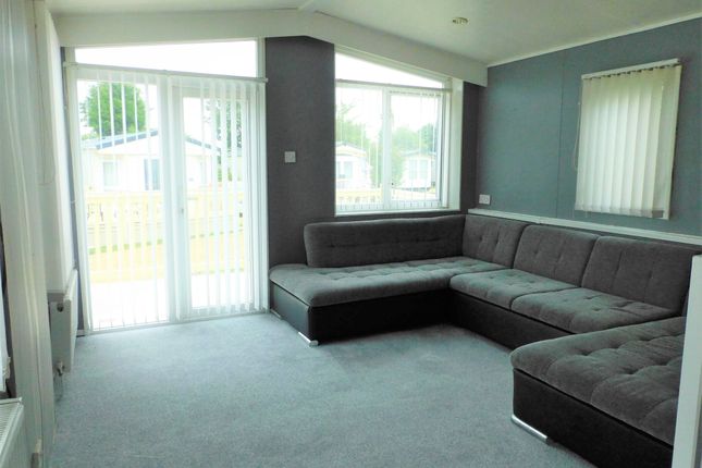 13 Heron Cottage Park, Frostley Gate, Holbeach photo 2