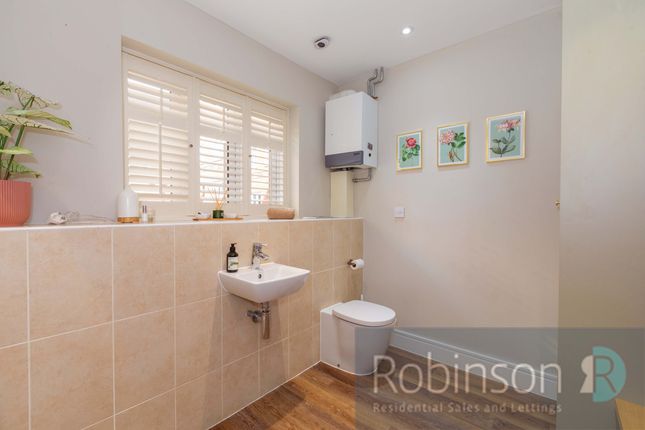 8 Vicarage Mews, Maidenhead photo 4