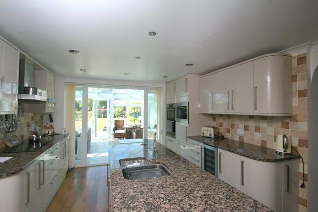 Aston, 26, East Drive, Angmering photo 5