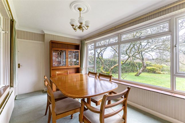 18, St Peters Way, Rickmansworth photo 4