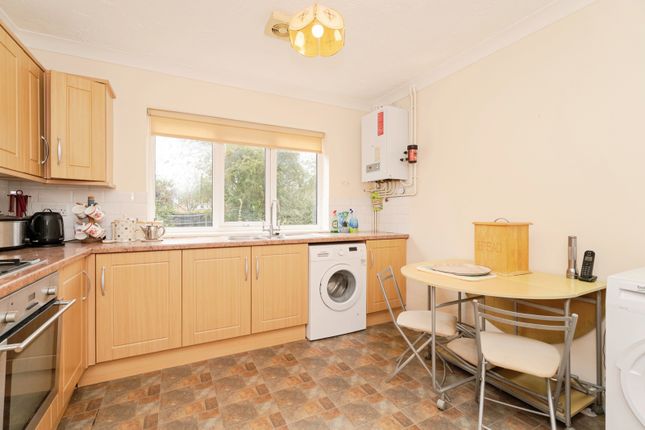 21, Olivia Close, Norfolk photo 2